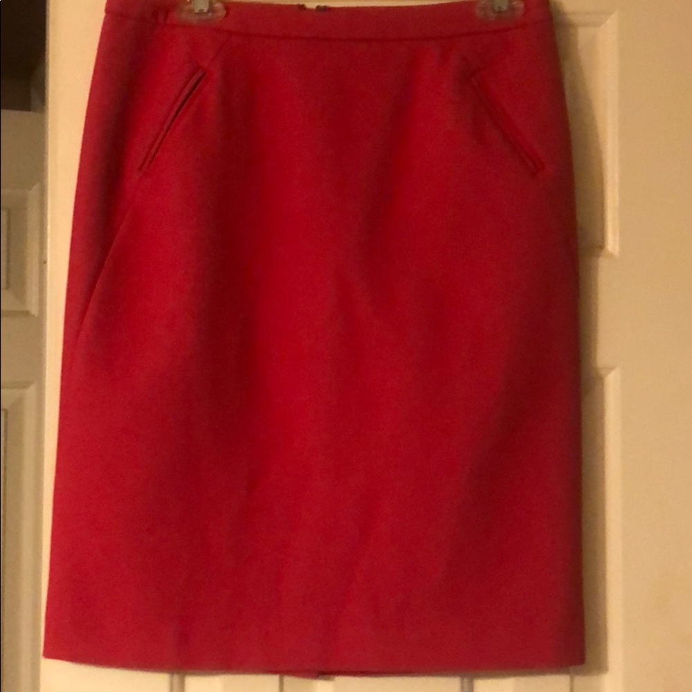 Loft Pencil skirt